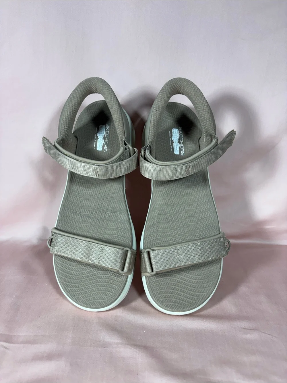 Skechers NWOT Slip-Ins GO WALK Glide Step Hands Free Charlie Tan Sandals SiZ 11